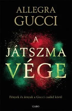 Vásárlói kedvenc A játszma vége - Fények és árnyak a Gucci család körül